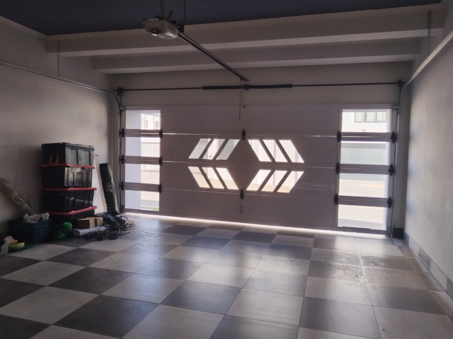 4 Bedroom Property for Sale in Sandown Western Cape